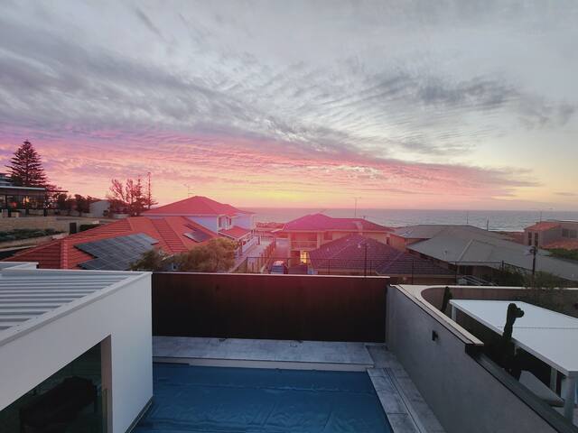 Coastal dreams gallery image 5