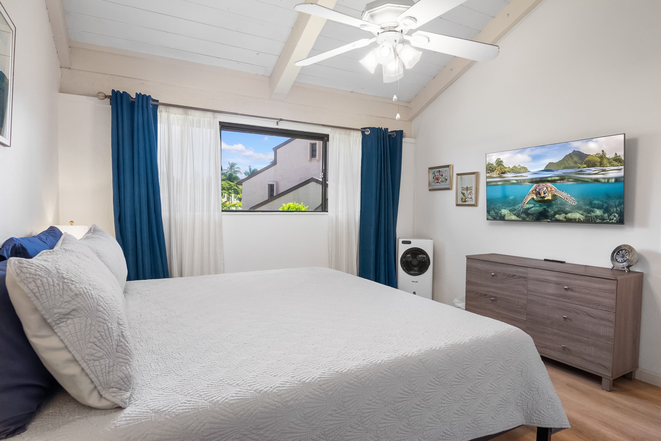 Sunset Villa, Ocean Views, Pool & Hot Tub - Photo 22