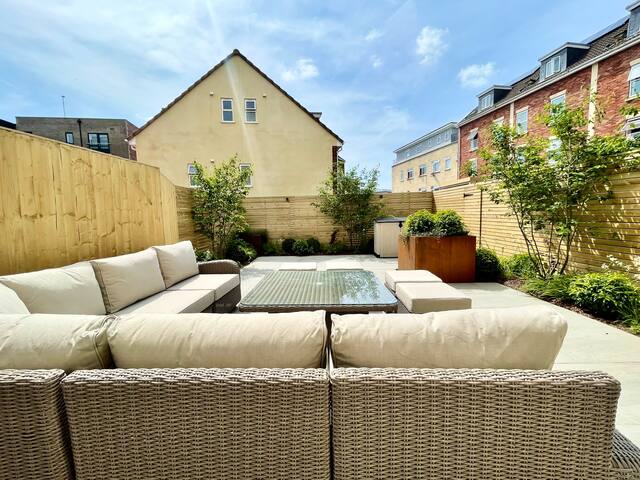 Midland Suites- Apartment 1 gallery image 3