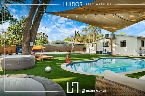 Lakefront Oasis: Pool Kayak & Beach Volleyball L47