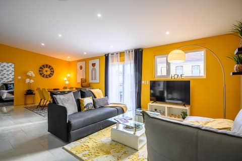 Airbnb performant: Le Charles: Parking, close to Stellantis, Axone à Montbéliard