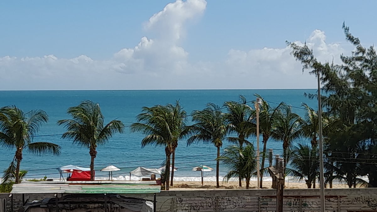 Foto do anúncio de Suíte independente com vista mar em Praia de Iracema, Fortaleza