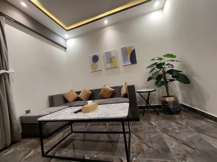 Travellers Heaven 3br Apartment In Dha Phase Vi. - 카라치