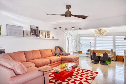 Top performing Airbnb: Art Themed Home with Stock Tank Pool in Whitfield