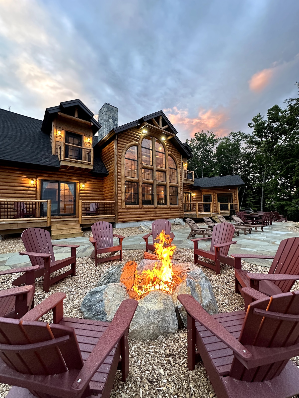 Luxurious Big Bear Log Home at Newfound Lake Cabins for Rent in
