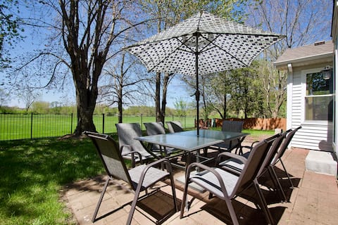 Riverfront Luxury | Fire Pit & Chef's Kitchen