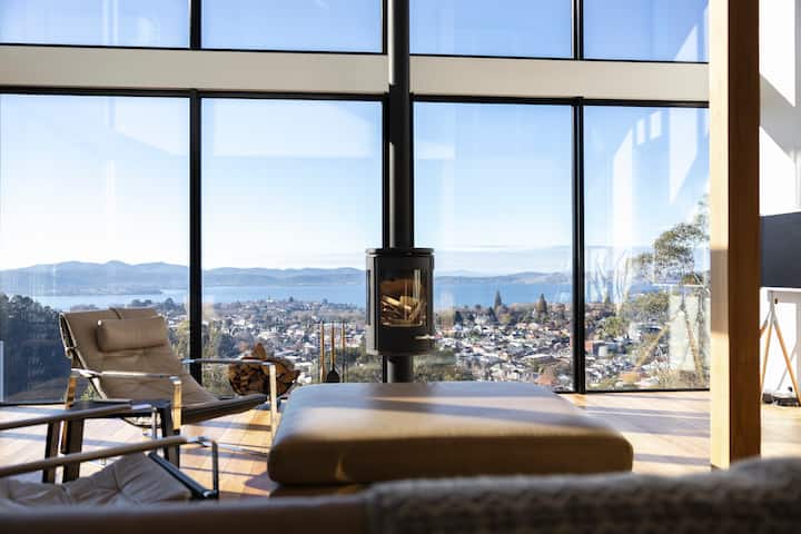 Glass Holme Panoramic Views, Luxury Stay - Hobart