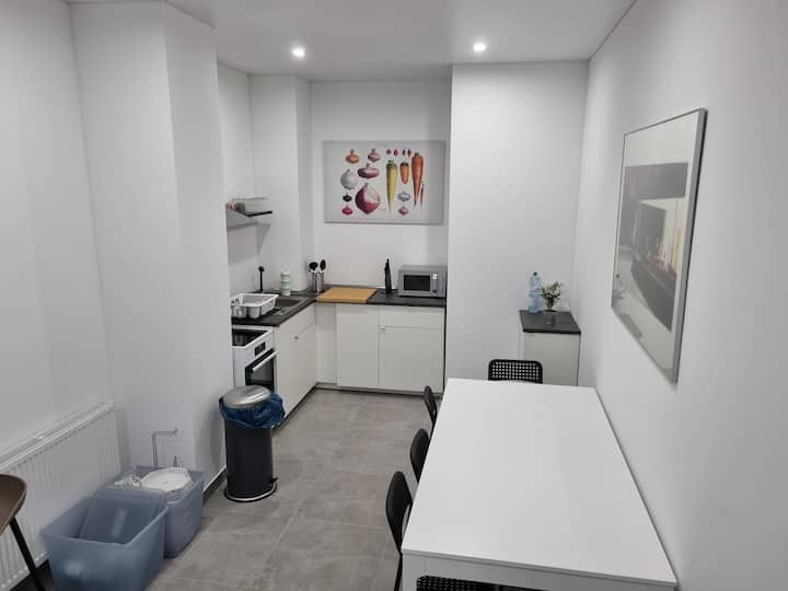 City Central Apt New And Clean Awesome! 5 - 카이저슬라우테른