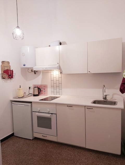 Popular Airbnb listing: Central chic apartment in Genova