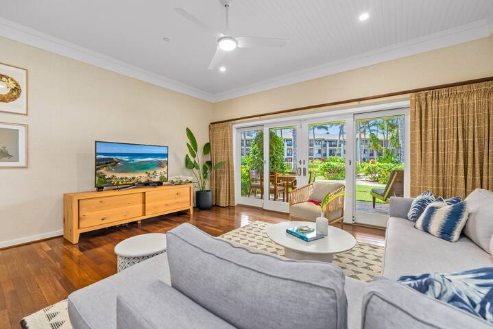 Luxurious Oceanfront 3BR Villa at Turtle Bay