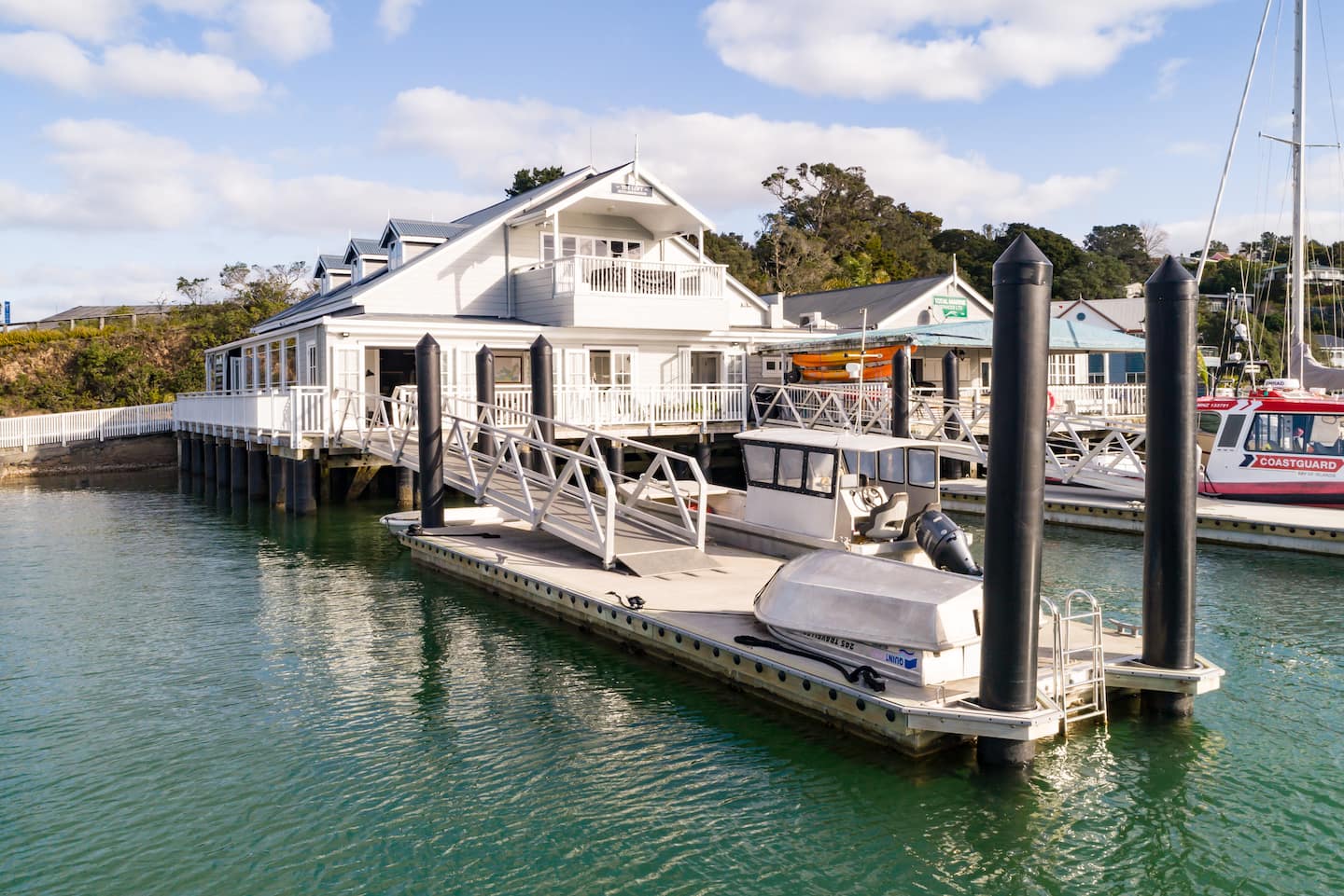 The Landing Overwater, Bay Of Islands, Nz. 1