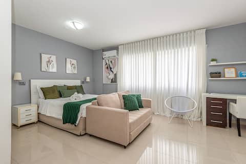Alphaville Industrial | Air Conditioning | Kitchen | Parking
