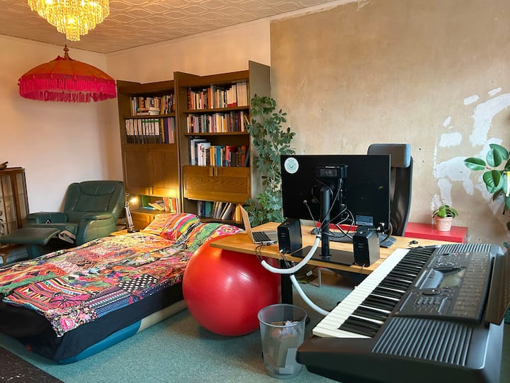 غرفة النوم 2