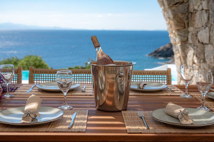 Sanarte villa 1, 6br w/private pool and sea view! gallery image 5