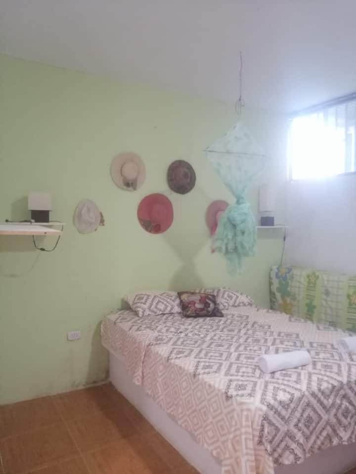 საძინებელი 1