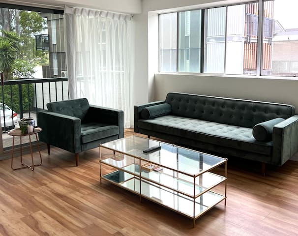 Listing in South Brisbane