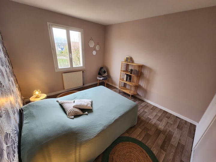 საძინებელი 4