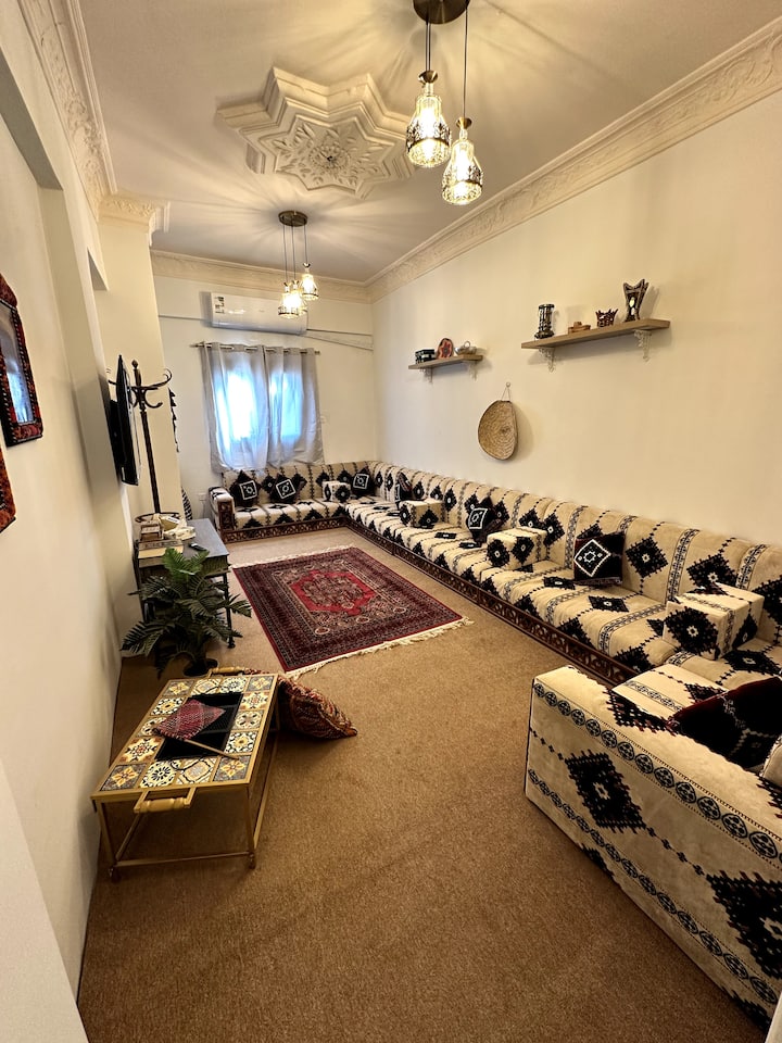 Comfortable Family Apartment •Sleeps 6• Quiet Area - Medina