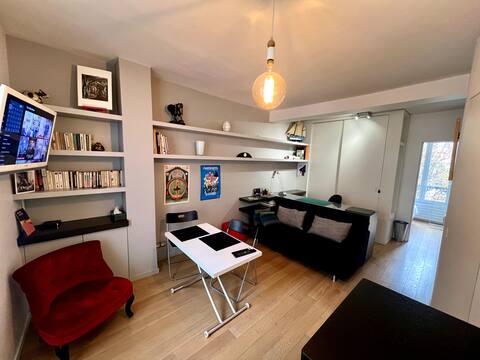 Cozy stay in Vincennes center
