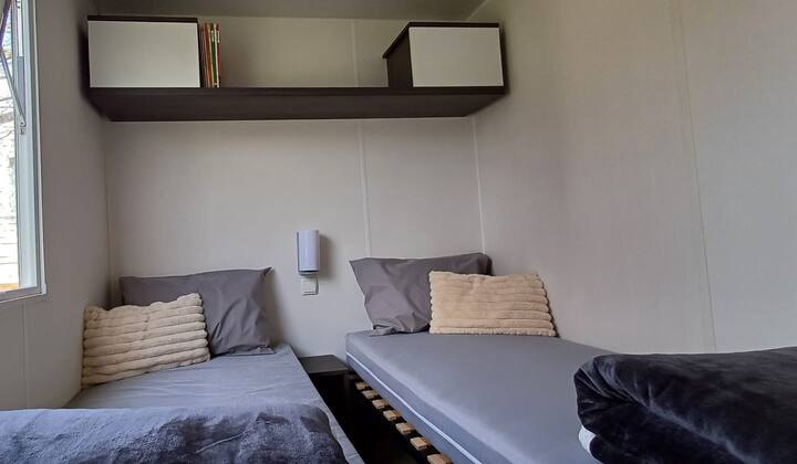 ห้องนอนที่ 2 เตียงแยก 2 เตียง