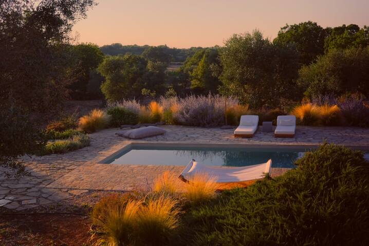 Elaia – Trullo di charme con piscina gallery image 2