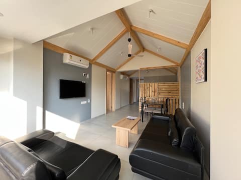 airbnb nashik trinay alltsix