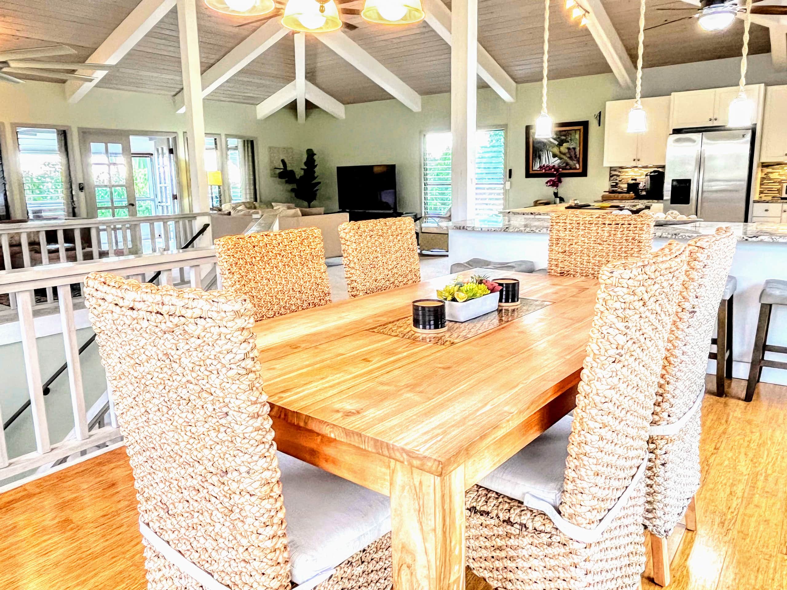 Home in Kailua-Kona · ★4.97 · 4 bedrooms · 8 beds · 4 shared baths - Image 9