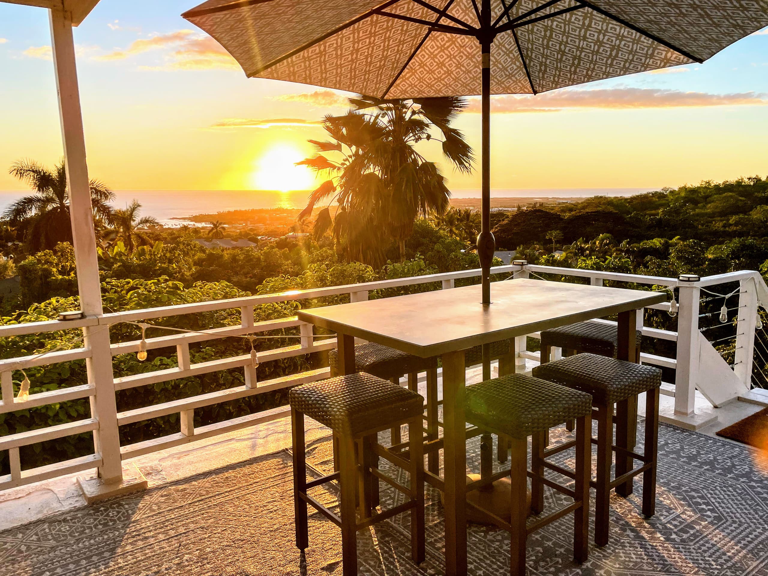 Home in Kailua-Kona · ★4.97 · 4 bedrooms · 8 beds · 4 shared baths - Image 1