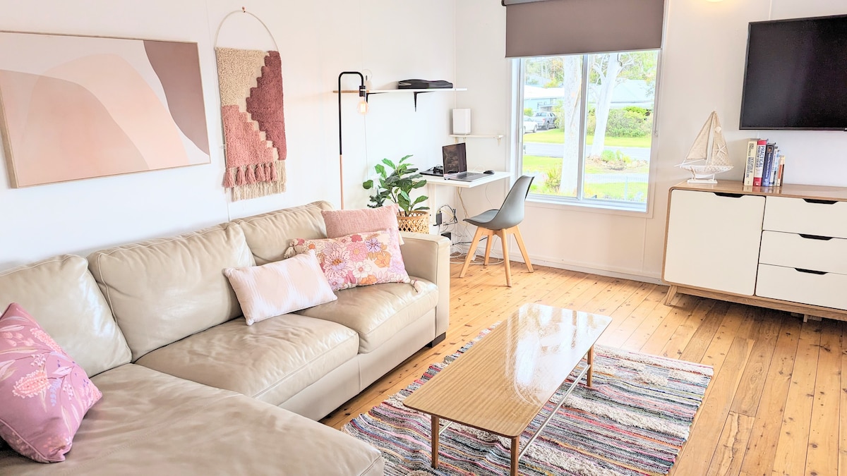 Popular Airbnb listing: Perfect for 2 families in Callala Bay