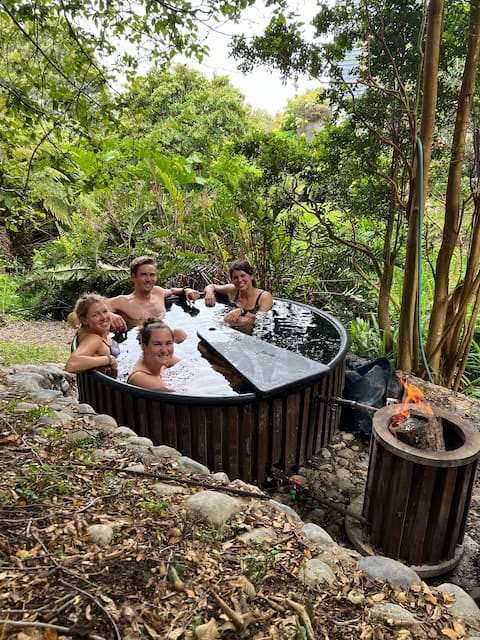 Large House with Cinema, Hot Tub, Pool and Nature