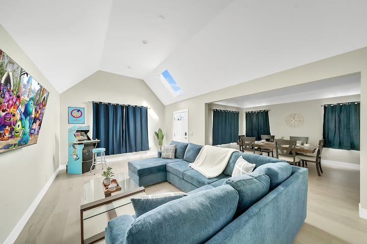 Gorgeous 3br Dream Disney Vacation Home - Irvine, CA