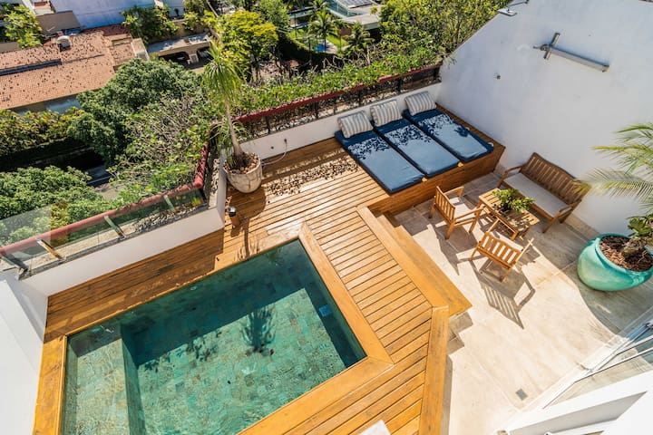 Unbelievable PH, Leblon! Amazing view and privacy!