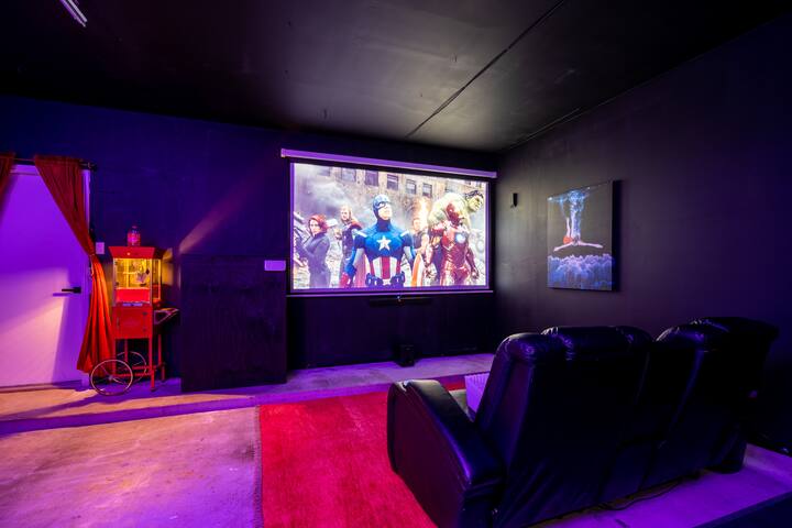 5BD 3BA︱Pool︱ HotTub︱Theater︱Arcade gallery image 4