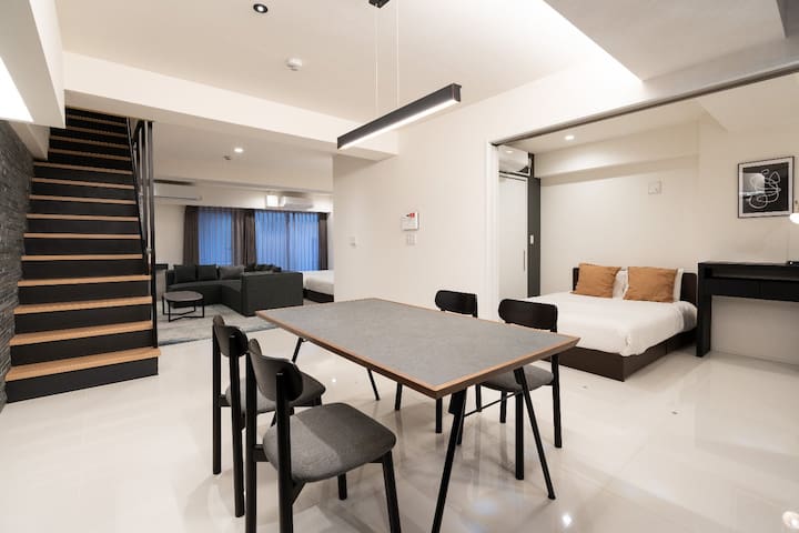 【102 sqm/2LDK】套房/建于 2022 年/豪华赤坂区