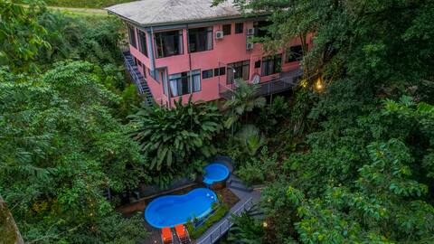 Nido Rainforest Residence