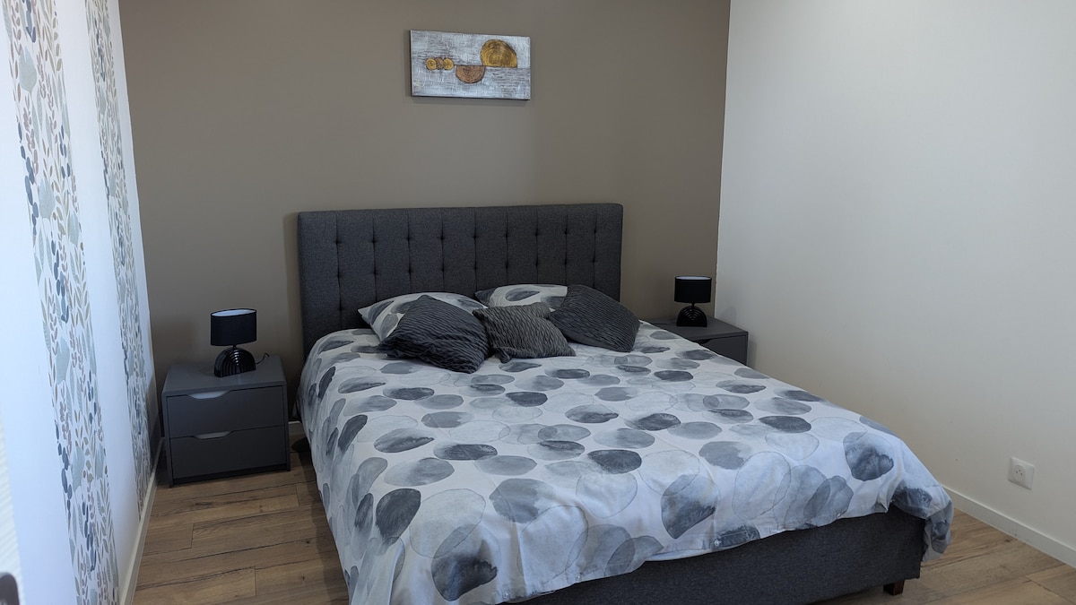 غرفة النوم 1