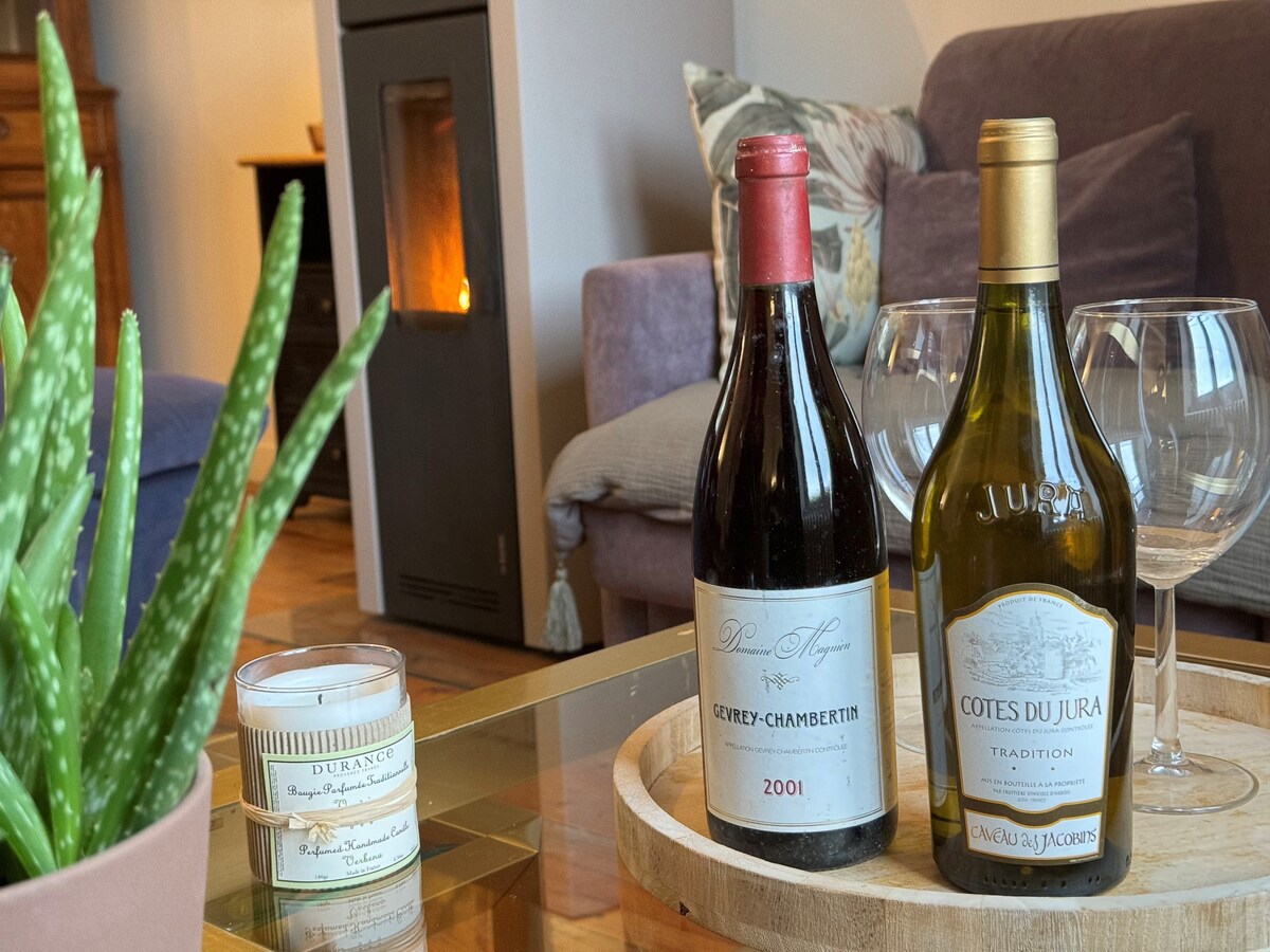 Propriété Airbnb réussie: Charming house with garden in Besançon city center à Archidiocèse De Besançon