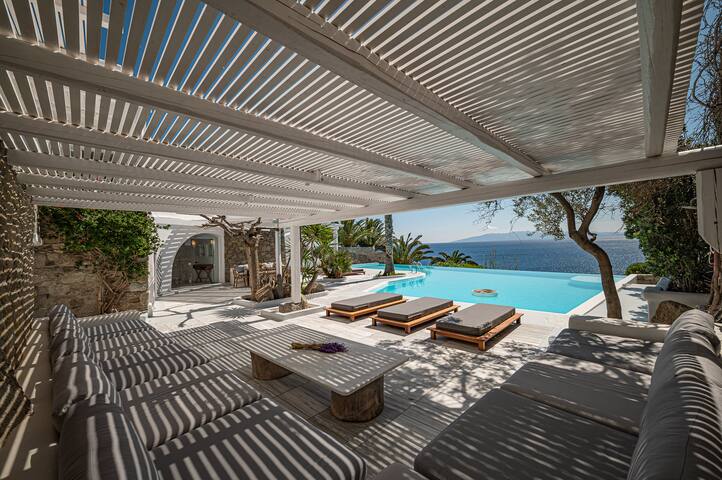 Sanarte villa 3, 4br w/private pool and sea view! gallery image 3