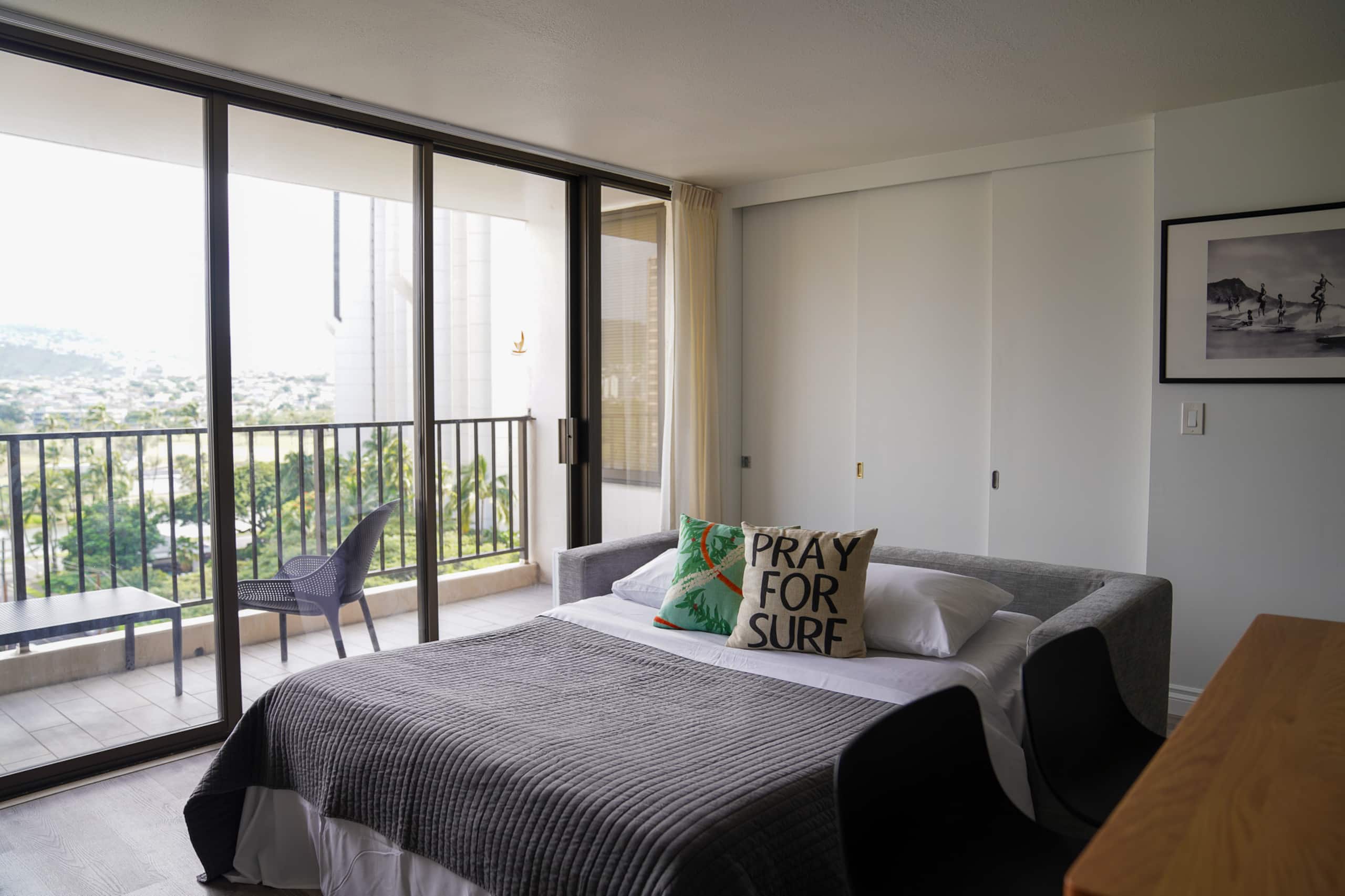 Condo in Honolulu · ★4.97 · 1 bedroom · 2 beds · 1 private bath - Image 61