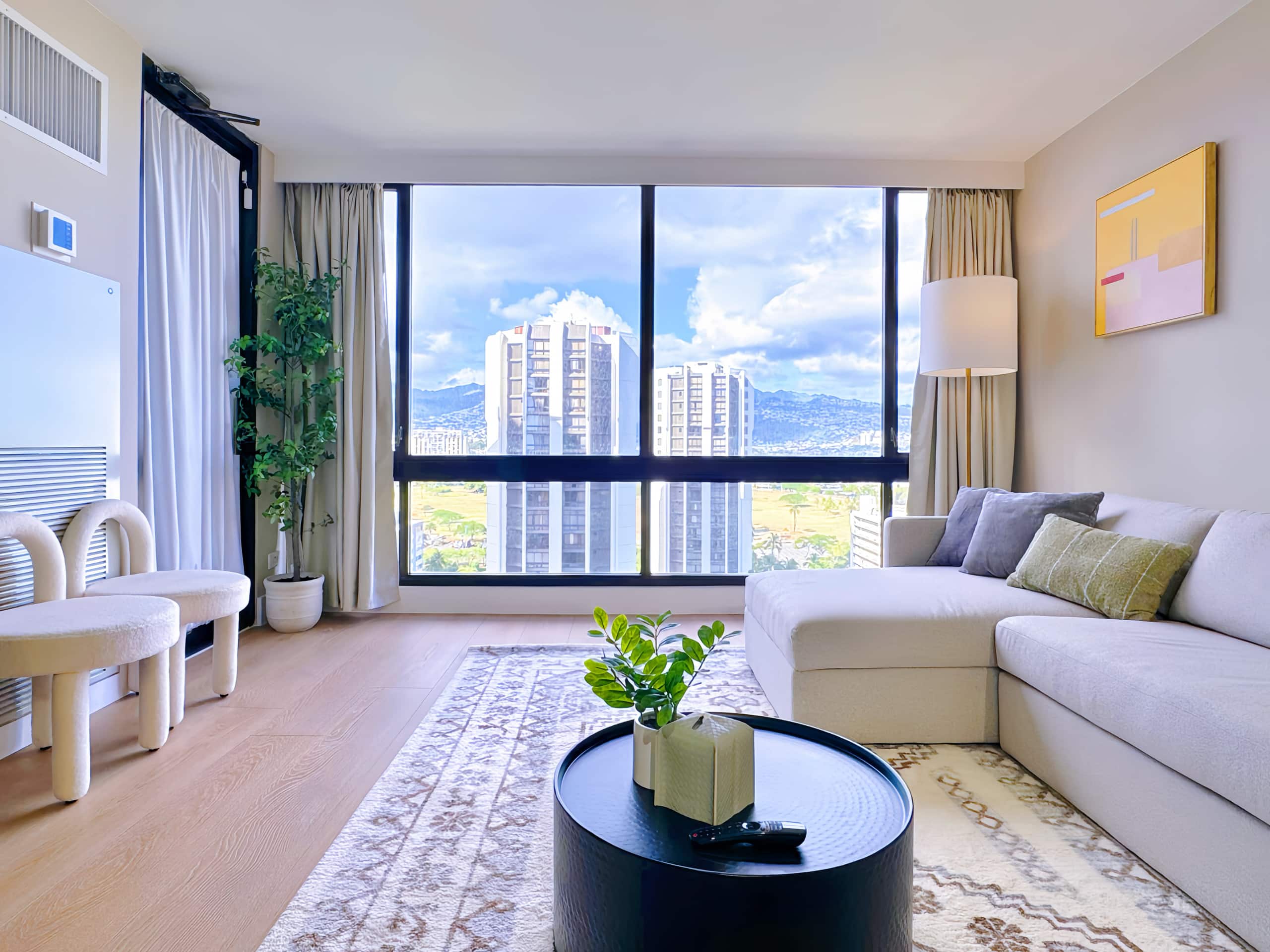 20F-Upscale Mountain View-1BR-Near Beach~ - Image 12