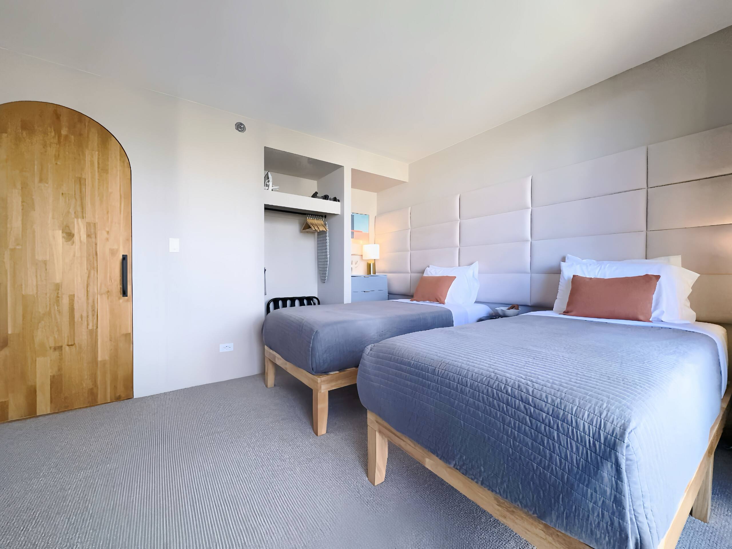 20F-Upscale Mountain View-1BR-Near Beach~ - Image 31