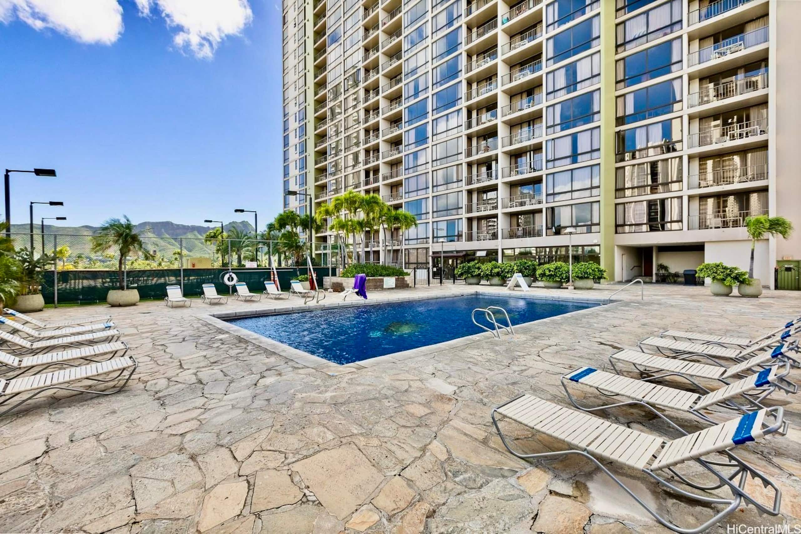 20F-Upscale Mountain View-1BR-Near Beach~ - Image 56