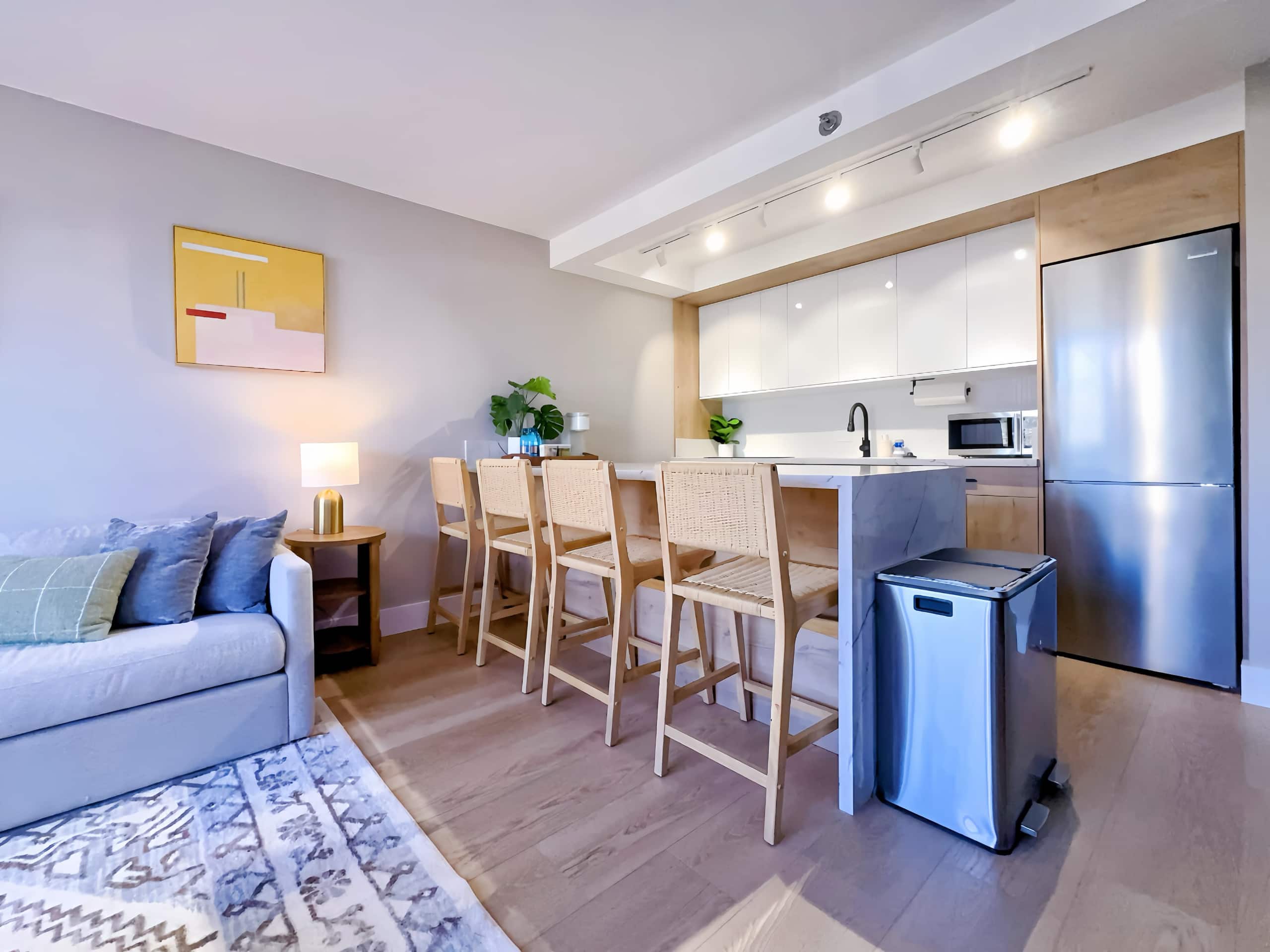 20F-Upscale Mountain View-1BR-Near Beach~ - Image 21