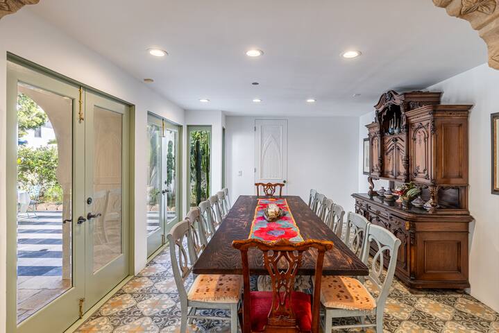 Enchanting Moroccan Oasis: Hollywood Hills gallery image 5