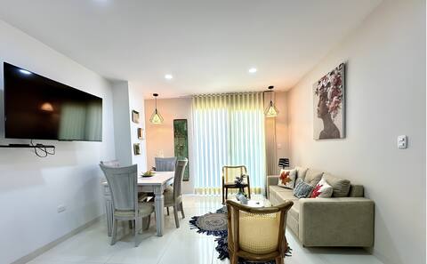 Moderno e Iluminado Apartamento