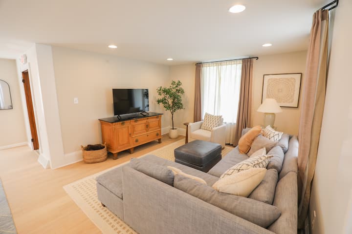 The Montford - A Premier Downtown Retreat - Frankenmuth, MI
