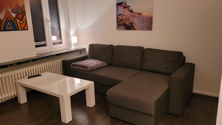 Sehr Schöne, Renovierte 2-zi.altbauwohnung - Flensburg