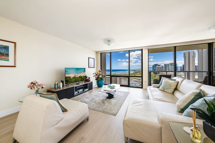 WM 2105 — Luxury 3BR/3.5BA • Oceanfront Views gallery image 3