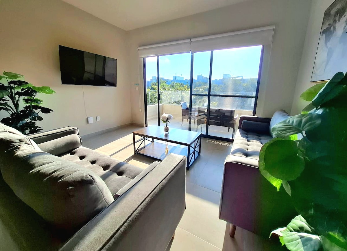 Propiedad de Airbnb exitosa: Beautiful space • Pool view • 12 minutes from the sea en Playa Del Carmen