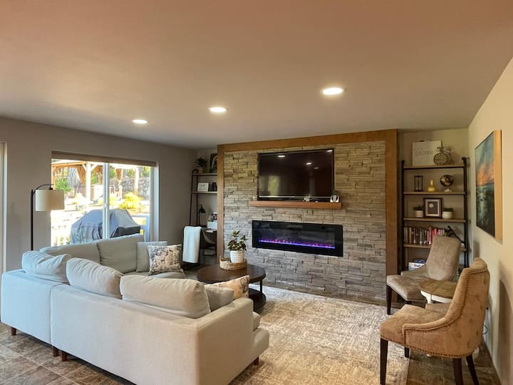 Pacific Northwest Golf Home - Shelton, WA